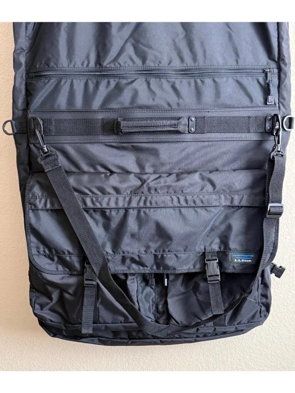L.L. Bean Garment Travel Luggage Bag Shoulder Strap Black Style M541